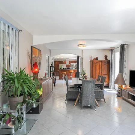 Holiday home Casa By Interhome